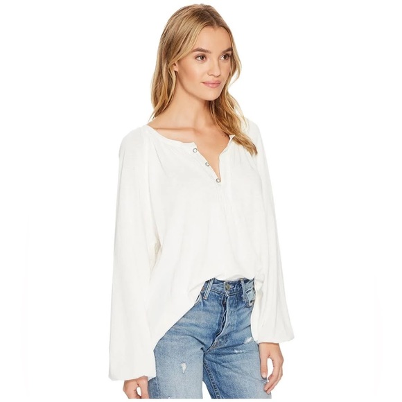 We the Free Acadia white long sleeve Henley high low top size small - Picture 3 of 8